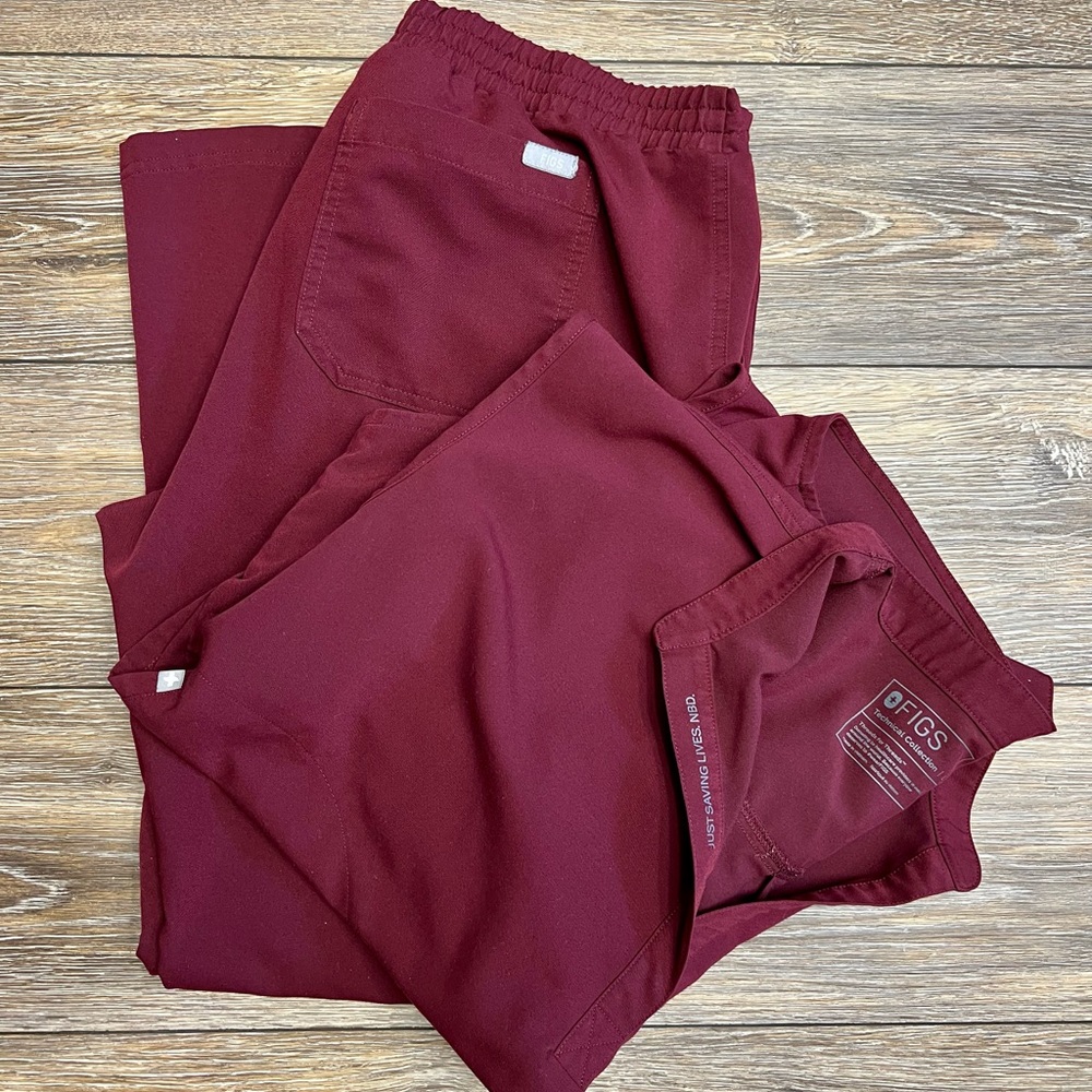 Figs scrubs